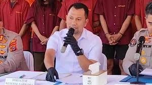 Kapolrestabes Medan Jean Calvin Simanjuntak saat rilis pemberantasan narkoba di Medan
